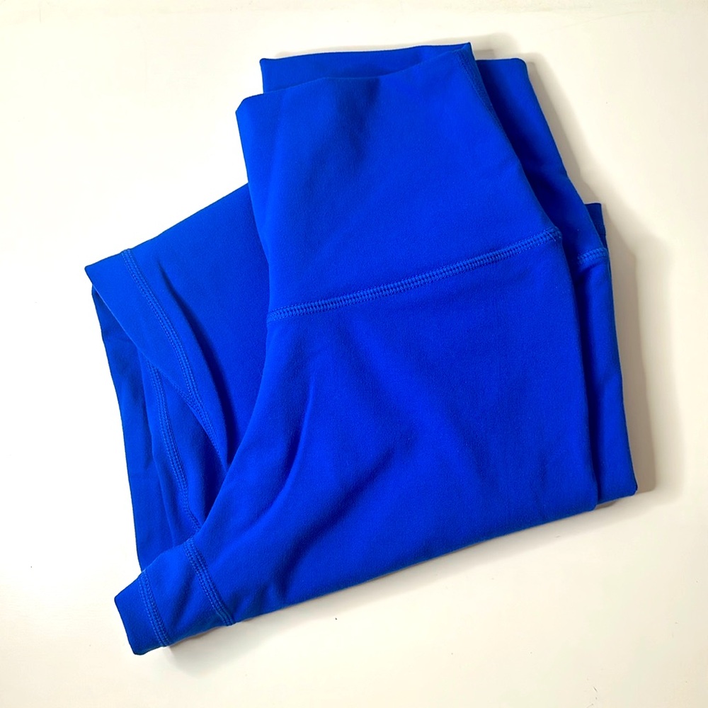 Yunoga royal blue leggings